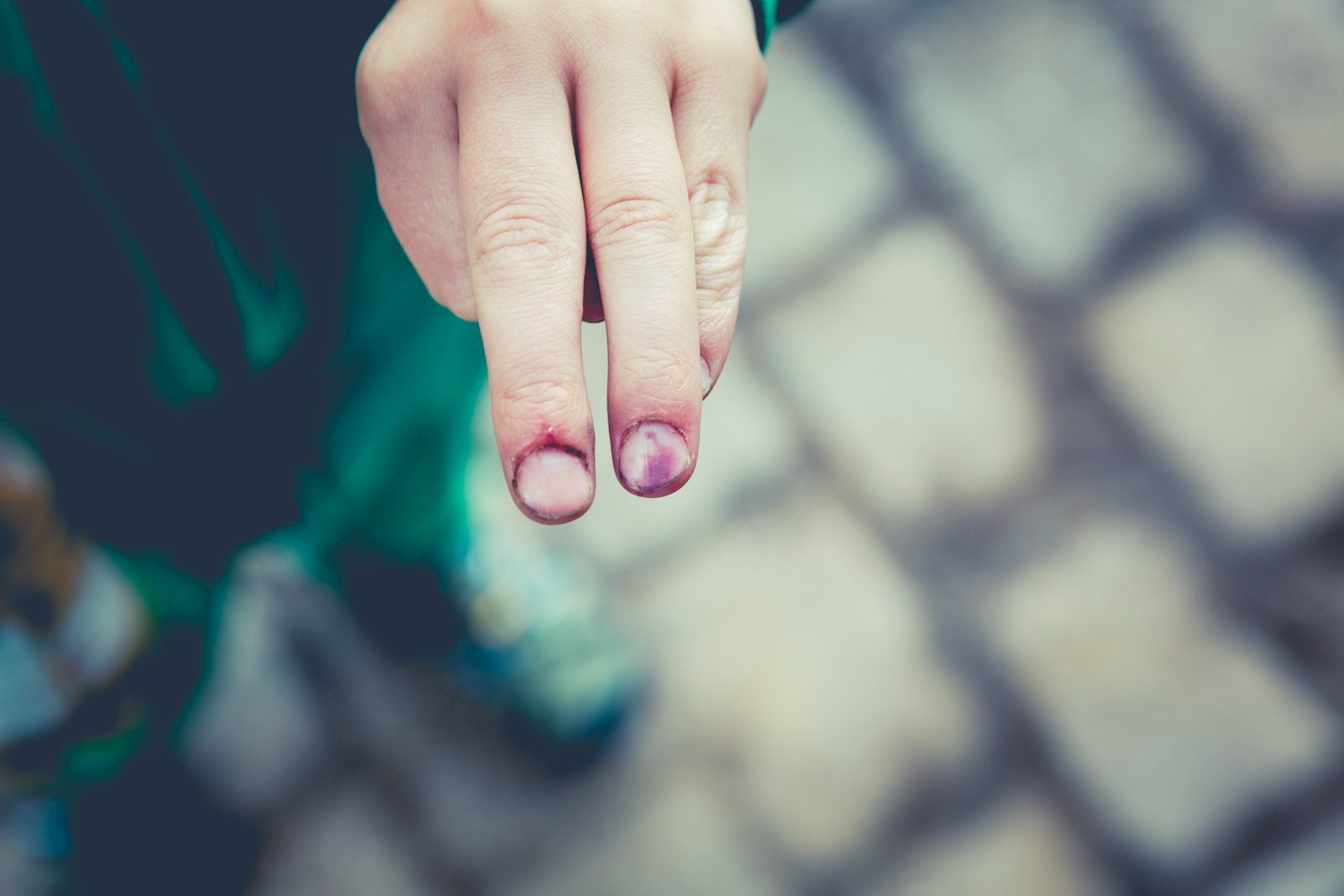 Person point two fingers forward