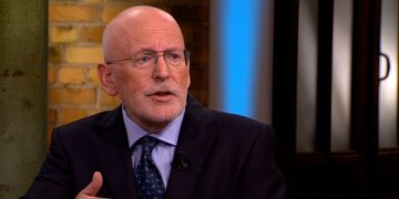 Frans Timmermans zorgt voor enorme ophef na bizarre uitspraken over vermoorde Charlie Kirk