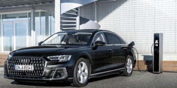 Audi waarschuwt: druk niet op dit knopje, want je auto kan in brand vliegen