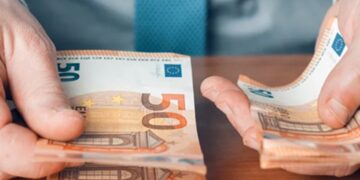 Wetenschap onthult: mensen met dit salaris zijn het meest gelukkig