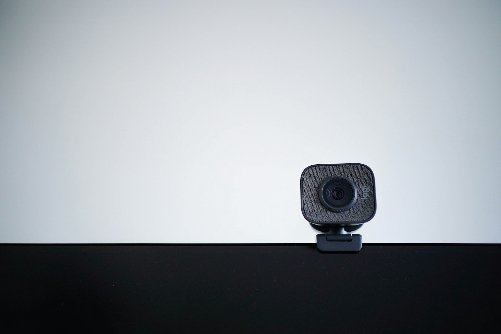 Black speaker on white table