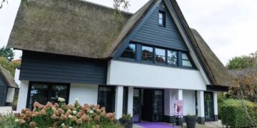 Wauw: Dít monsterbedrag krijgen de eigenaren van de villa’s uit Gooische Vrouwen