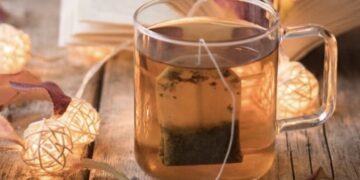 Dit moet je weten over de werking en de invloed op je gezondheid van cafeïne in thee