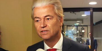 Politieke aardbeving in Den Haag: Geert Wilders slaat onverwacht toe met nieuwe PVV-zet