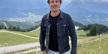 ‘Mike Hansler (Winter Vol Liefde) heeft al weer een nieuwe vriendin en ze is een hele bekende’