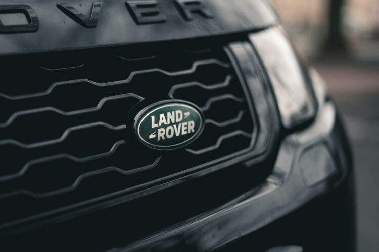 Black land rover vehicle