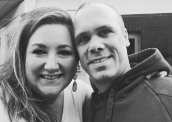 Opnieuw grote zorgen voor Alex uit Over Mijn Lijk: ”Ongerust na ontdekken nieuwe bulten”