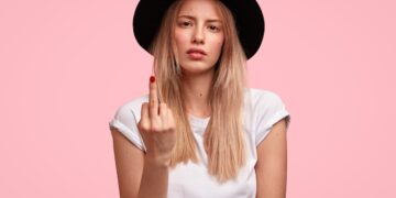 Dit doet het met je lichaam als je elke dag vloekt!