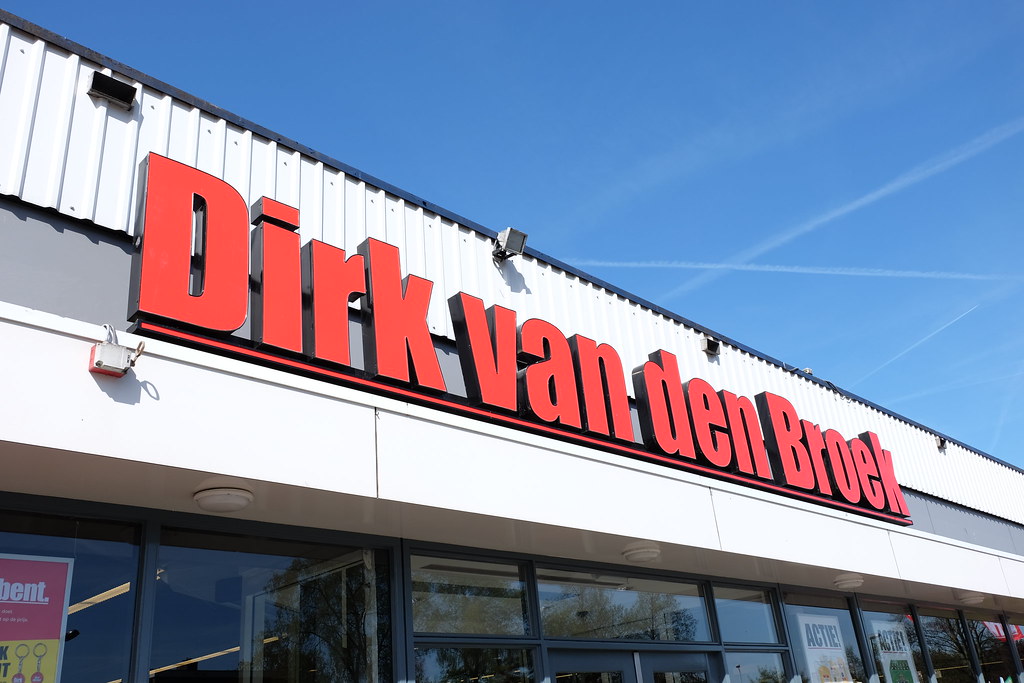 Dirk van den Broek - Info Vandaag