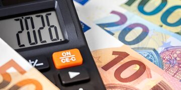 Werken naast je AOW? Zorg dat je op de hoogte ben van deze (belasting)regels in 2026