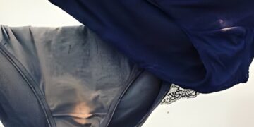 Wat deze verkleuring in je ondergoed écht betekent, weet bijna niemand