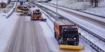 Let op als je nog de weg op moet: strooizout is in deze gemeenten op (zo wordt het voor nu opgelost)