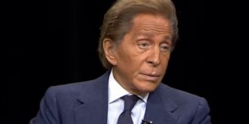 Droevig nieuws bereikt de modewereld: een legende (93) is ons ontvallen