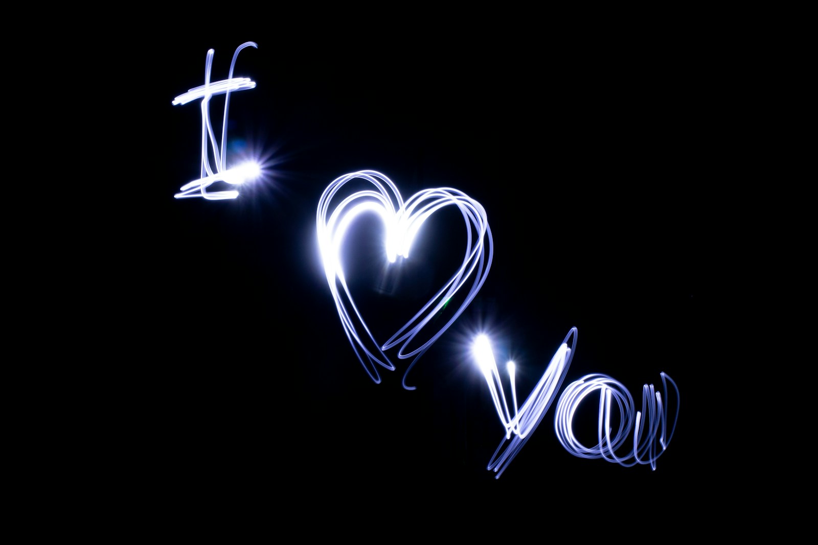 Blue and white light streaks