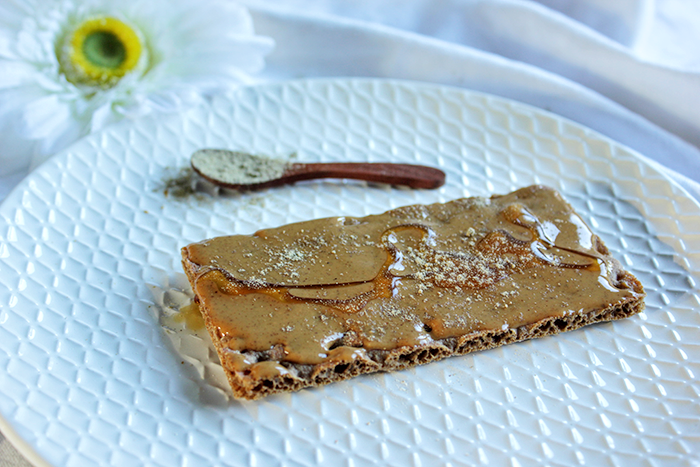 cracker met pindakaas - Info Vandaag