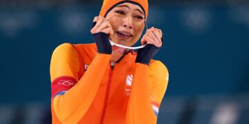 Links Nederland gaat helemaal los op Jutta Leerdam met keiharde haatreacties