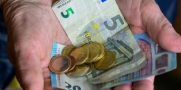 AOW’ers kunnen tot €531 extra terugkrijgen van de Belastingdienst (dit is hoe)