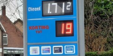 Tanken onder de 2 euro? Op deze plekken in Nederland kan het nog (check of het bij jou is)