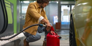 Let op: zoveel mag je legaal over de grens tanken