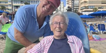 Paul de Leeuw keihard onder vuur: ‘Mensonterend’