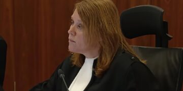 Rechter maakt Ali B. helemaal kapot met deze opmerking