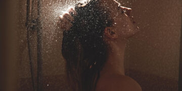 Deze douche-routine gaat helemaal viraal – en iedereen zegt hetzelfde!