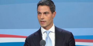 Kabinet onder vuur over miljardenplan NAVO-norm: ‘Waar gaat ons geld naartoe?’