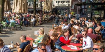 Korte broek kan weer aan: op déze dag kan het 24 graden worden