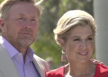 Gedrag Willem-Alexander en Máxima onder vuur: ‘Zijn wij strónt?!’