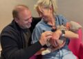 Familie Bauer deelt hartverwarmend nieuws over te vroeg geboren baby