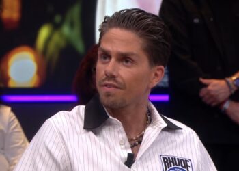 André Hazes woest en grijpt nu zelf in