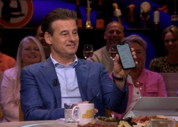 ZIEN: Wilfred Genee betrapt op vreemdgaan met 26 jaar jongere vrouw