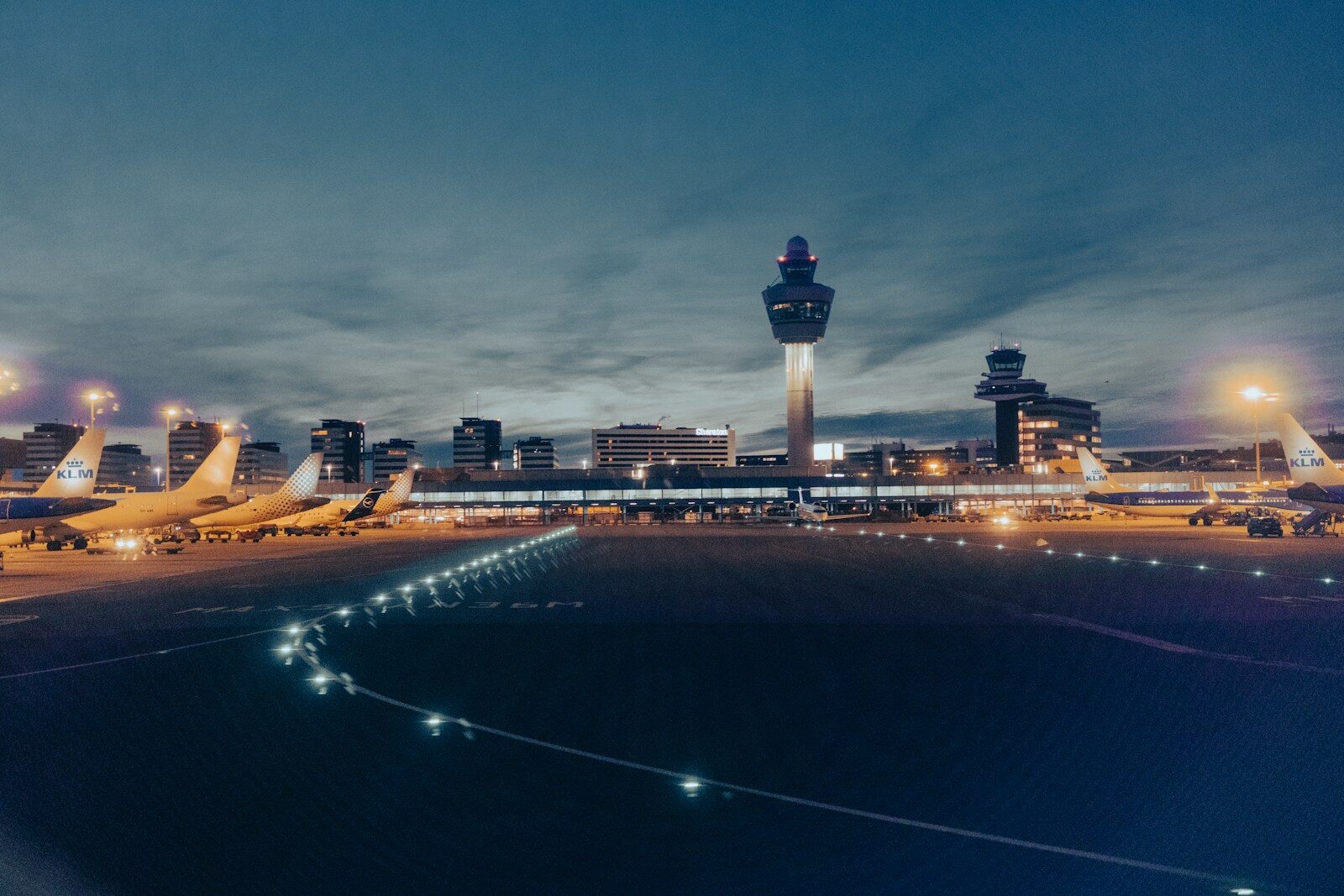 a city skyline at night